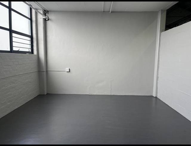 INDUSTRIAL PROPERTY TO RENT IN PAARDEN EILAND